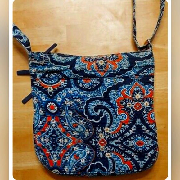 NWOT VERA BRADLEY TRIPLE ZIP HIPSTER CROSSBODY BAG MARRAKESH PATTERN - Picture 4 of 12